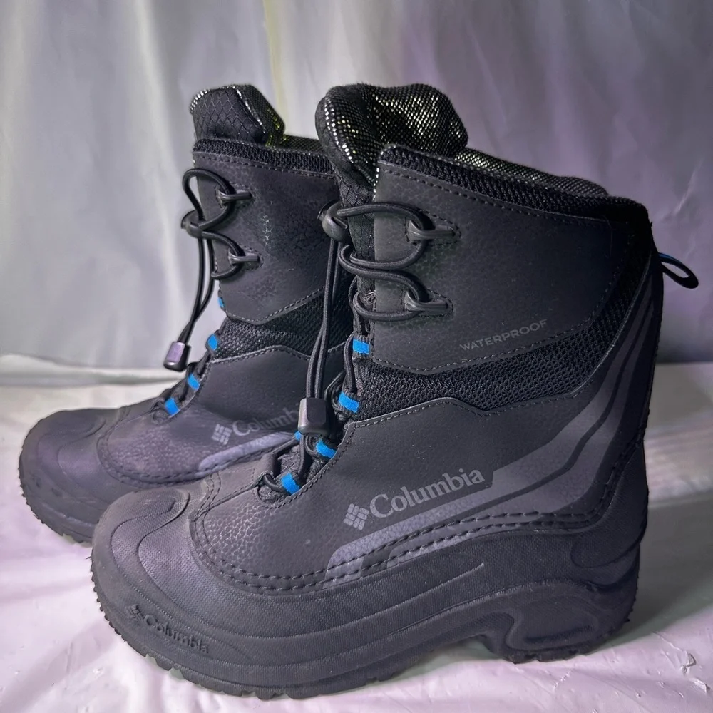 Columbia Black Boots with Blue Highlights